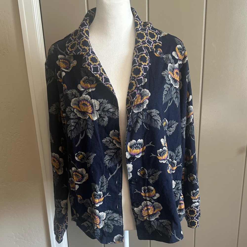 Vera Bradley Navy Floral Pajama set